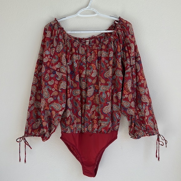 Free People boho red sundown paisley print bodysuit intimately valentine - Picture 3 of 16